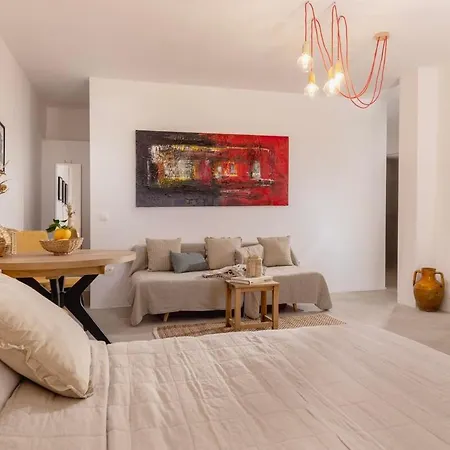 Ivo's Garden Apartment, Near The Old Town Apartment *